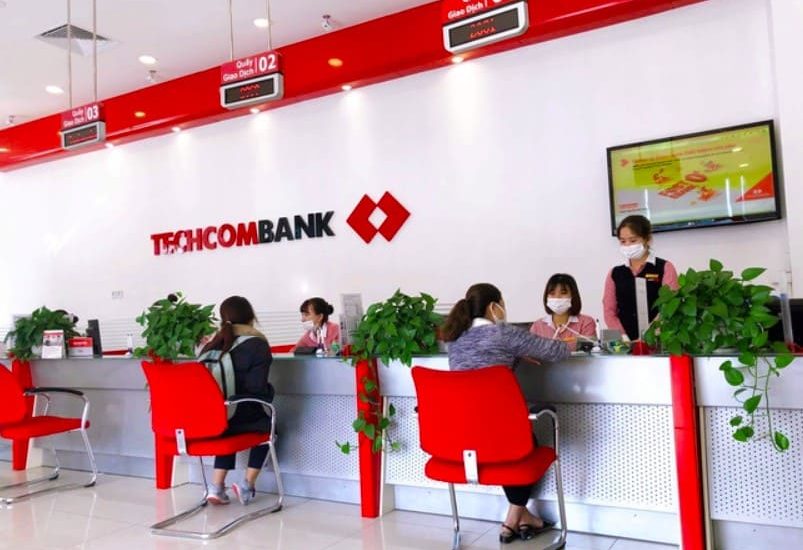 Tài khoản Techcombank trên 2 triệu có mất phí duy trì hằng tháng không?