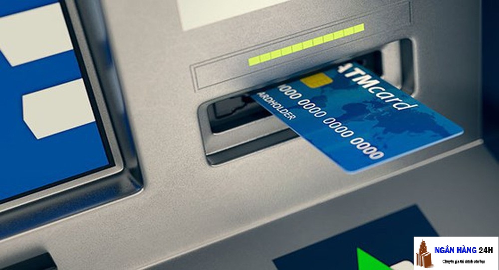 Bao nhiêu tuổi thì được làm thẻ ATM ngân hàng?
