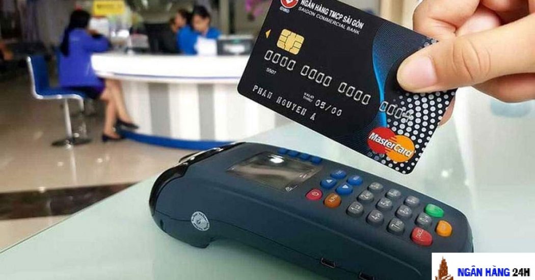Bao nhiêu tuổi mới được làm thẻ tín dụng?