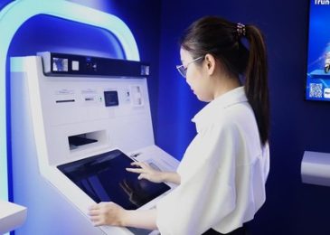 Thẻ tín dụng Bản Việt MoMo có rút được tiền không? Phí rút thẻ tín dụng Momo 2023