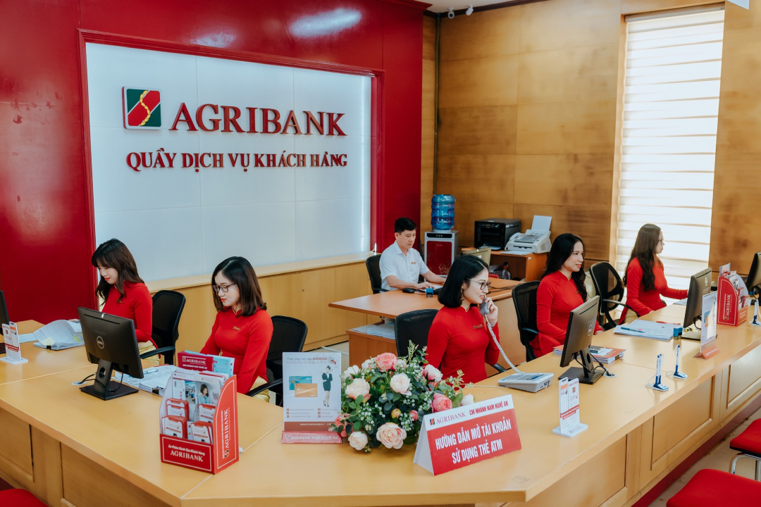 Hình thức chuyển tiền mặt vào tài khoản ngân hàng Agribank